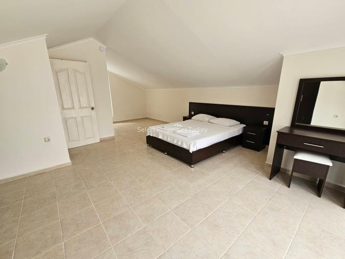 Image No.40-3 Bed Villa for sale