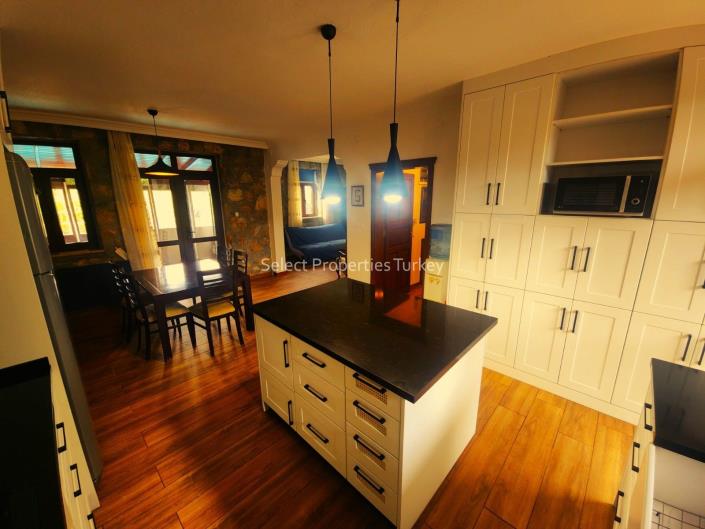 Image No.21-3 Bed Villa / Detached for sale