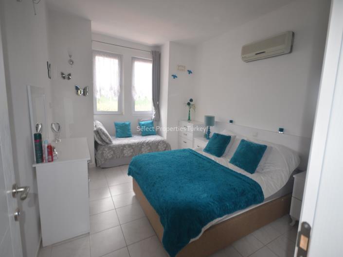 Image No.4-4 Bed Apartment for sale