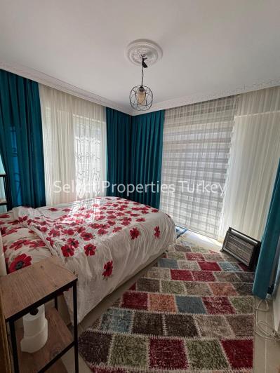 Image No.20-3 Bed Apartment for sale