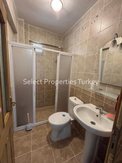 Image No.21-3 Bed Apartment for sale