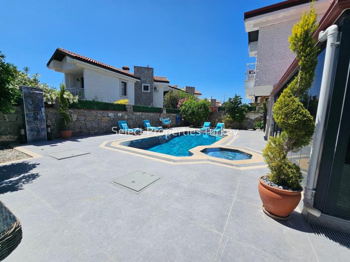 Image No.51-4 Bed Villa for sale