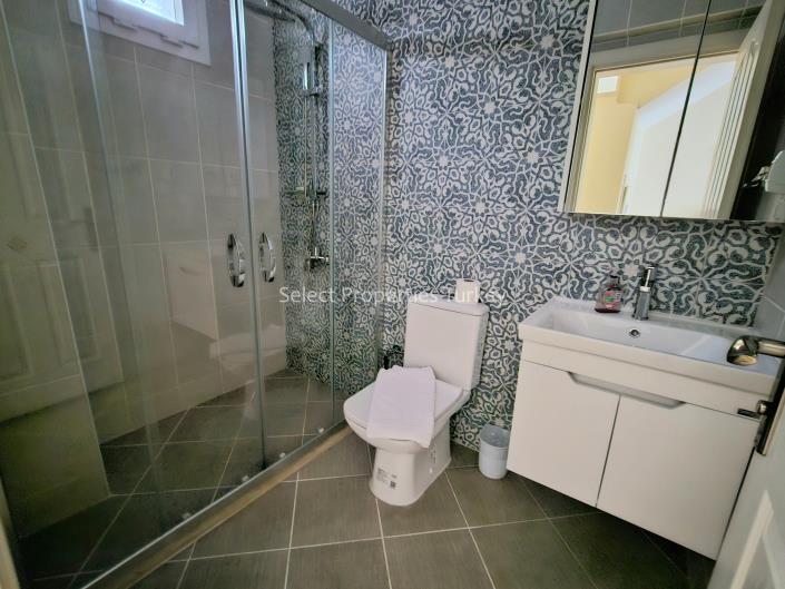 Image No.28-2 Bed Apartment for sale