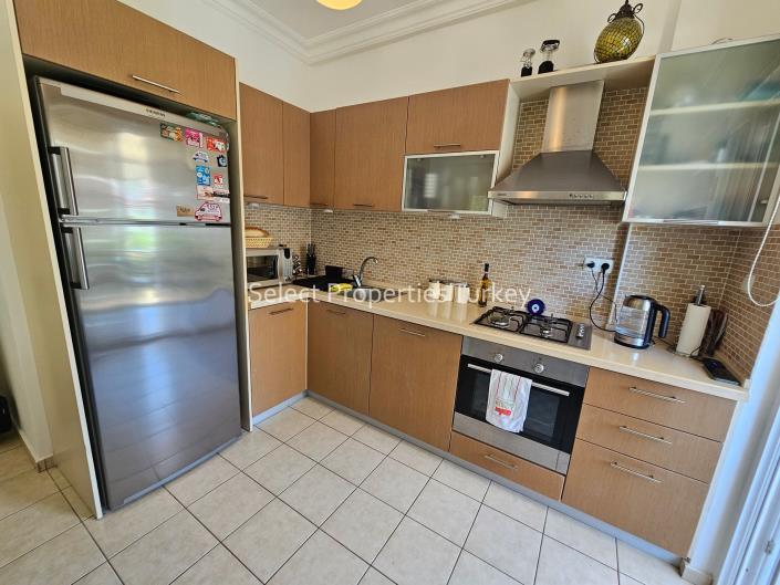 Image No.14-3 Bed Apartment for sale