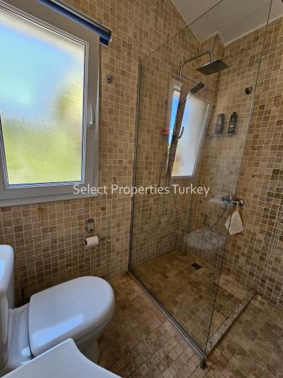 Image No.35-3 Bed Apartment for sale