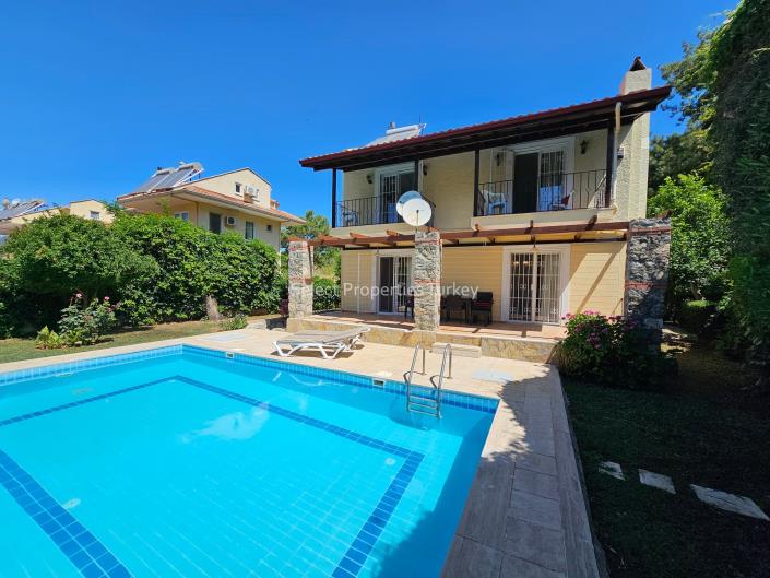 Image No.2-4 Bed Villa for sale