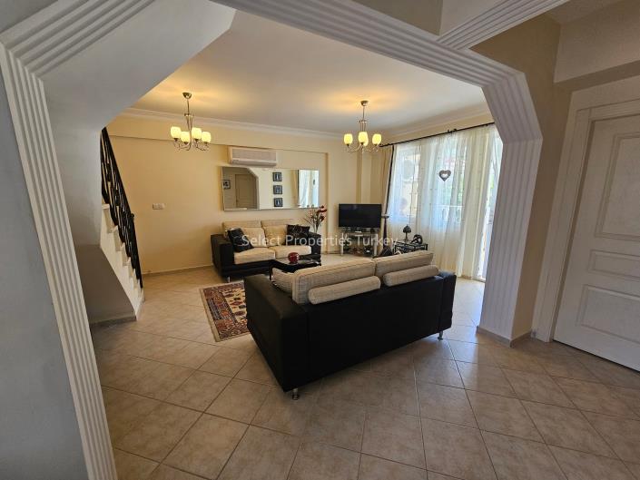 Image No.12-2 Bed Apartment for sale