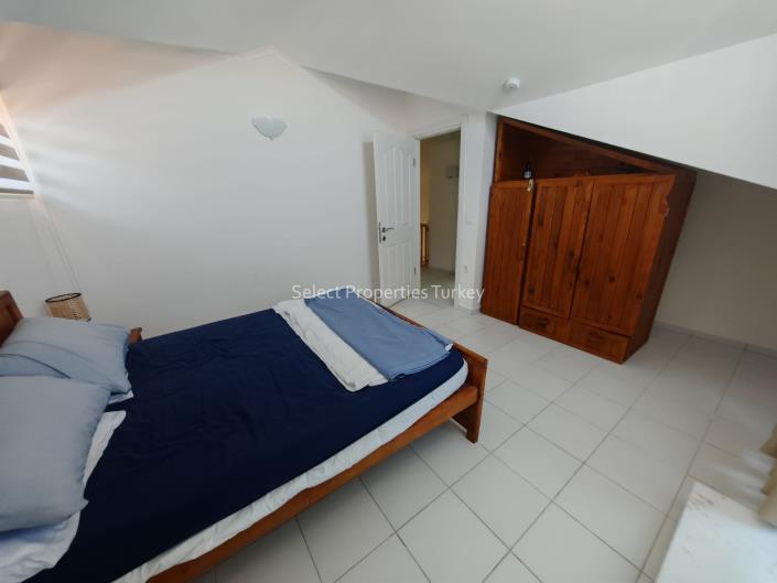 Image No.30-3 Bed Apartment for sale