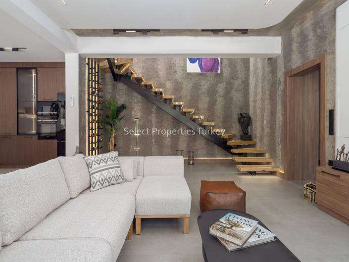 Image No.19-5 Bed Villa / Detached for sale