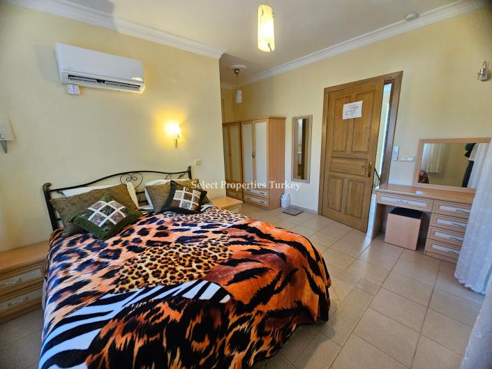 Image No.23-4 Bed Villa for sale