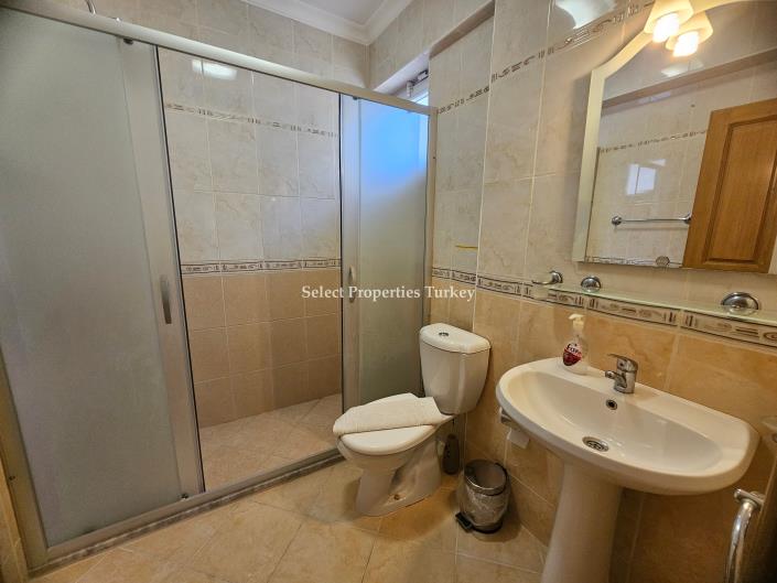 Image No.36-4 Bed Villa for sale