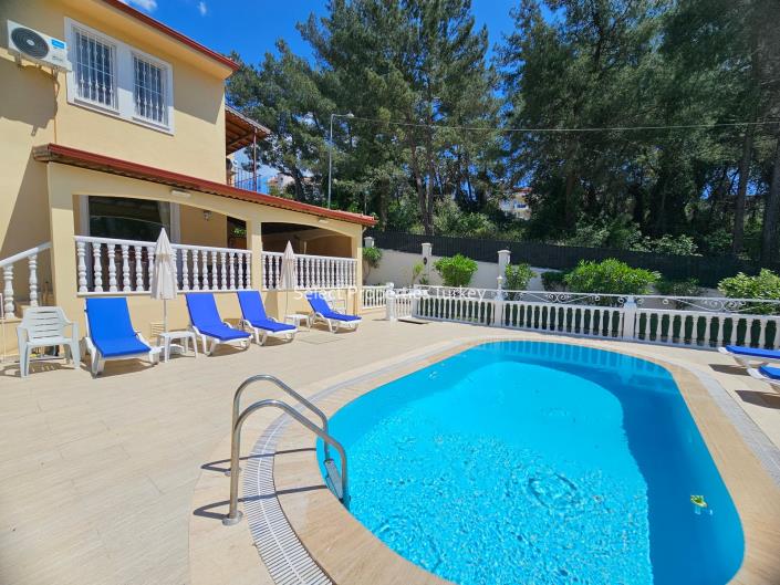 Image No.7-4 Bed Villa for sale