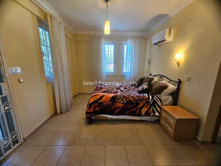 Image No.26-4 Bed Villa for sale