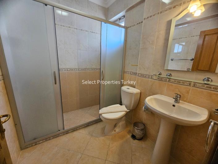 Image No.34-4 Bed Villa for sale