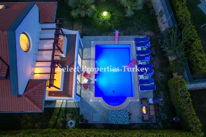 Image No.38-4 Bed Villa / Detached for sale