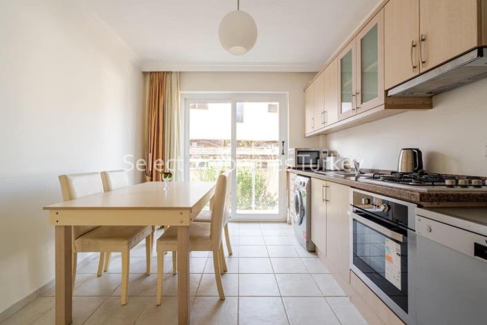 Image No.11-3 Bed Apartment for sale