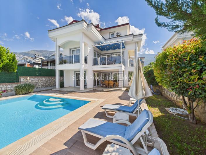 Image No.40-4 Bed Villa / Detached for sale