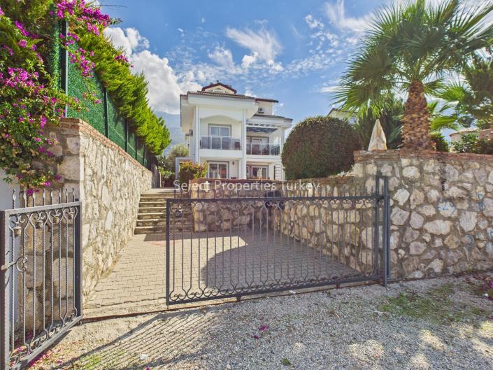 Image No.7-4 Bed Villa / Detached for sale