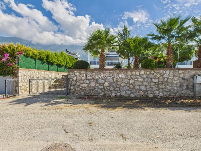 Image No.8-4 Bed Villa / Detached for sale