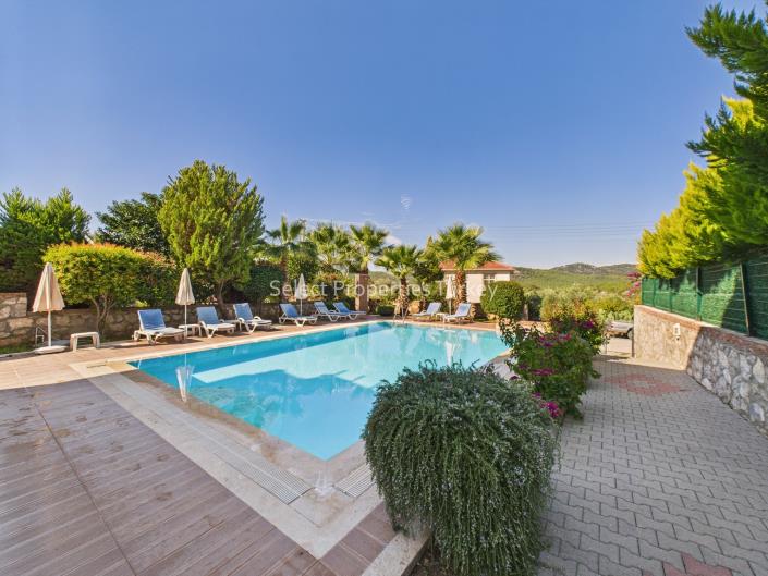 Image No.9-4 Bed Villa / Detached for sale