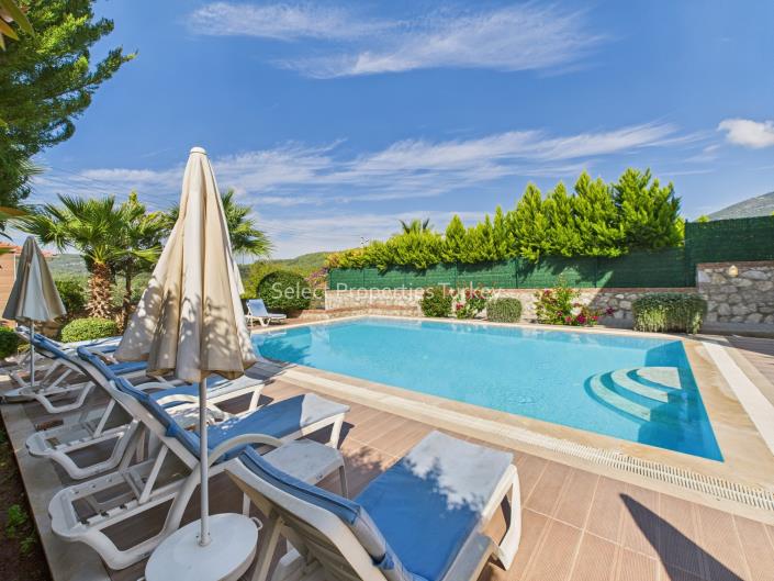 Image No.15-4 Bed Villa / Detached for sale