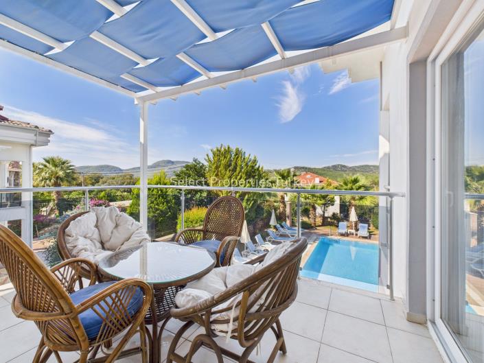 Image No.26-4 Bed Villa / Detached for sale