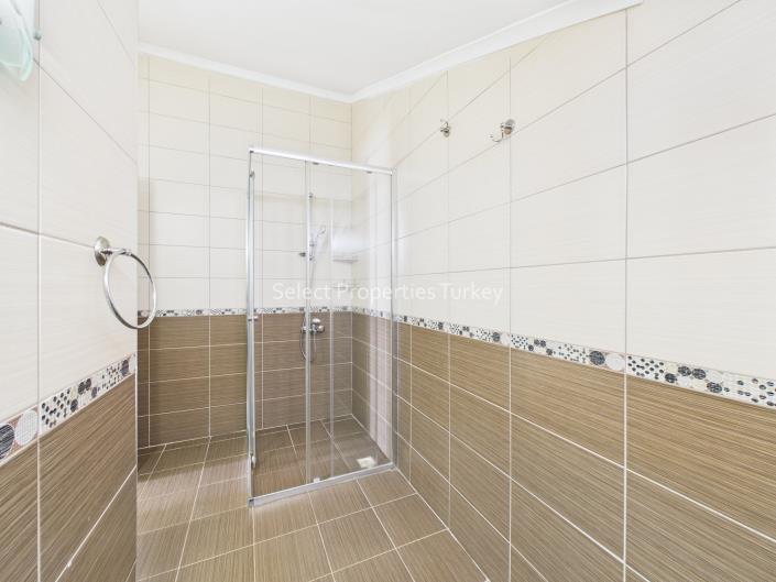 Image No.35-4 Bed Villa / Detached for sale