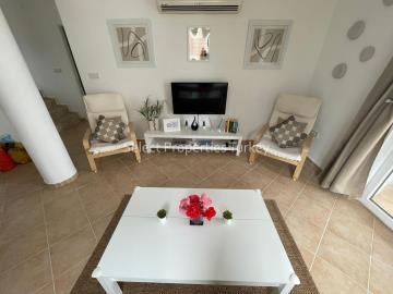 B_Lounge---Kitchen--5-