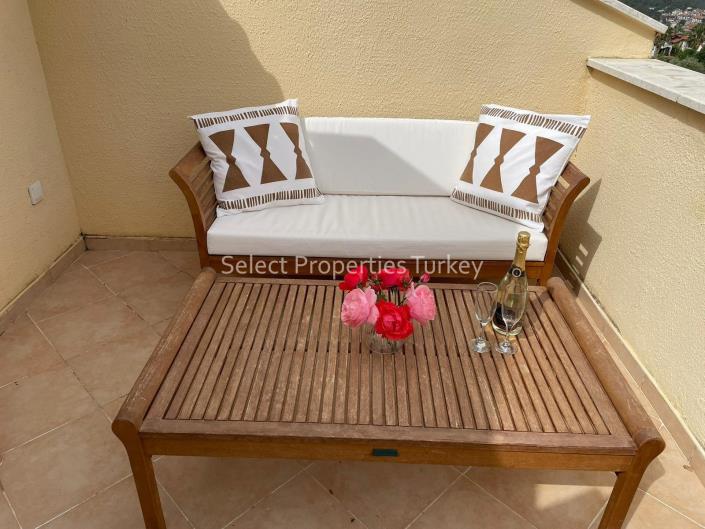 Image No.21-2 Bed Apartment for sale