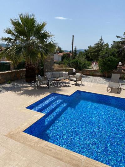 Image No.2-4 Bed Villa for sale