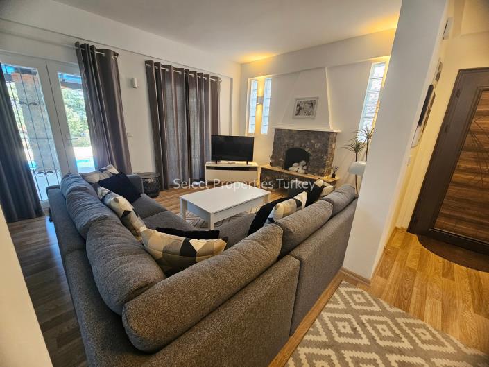 Image No.22-4 Bed Villa for sale