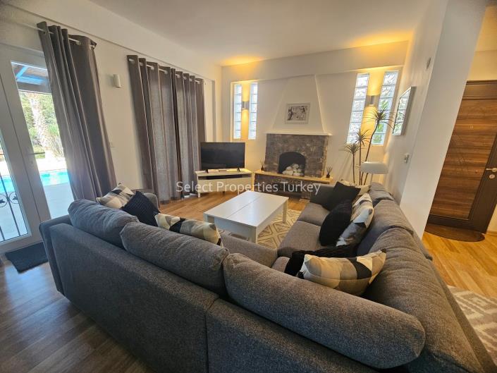 Image No.23-4 Bed Villa for sale