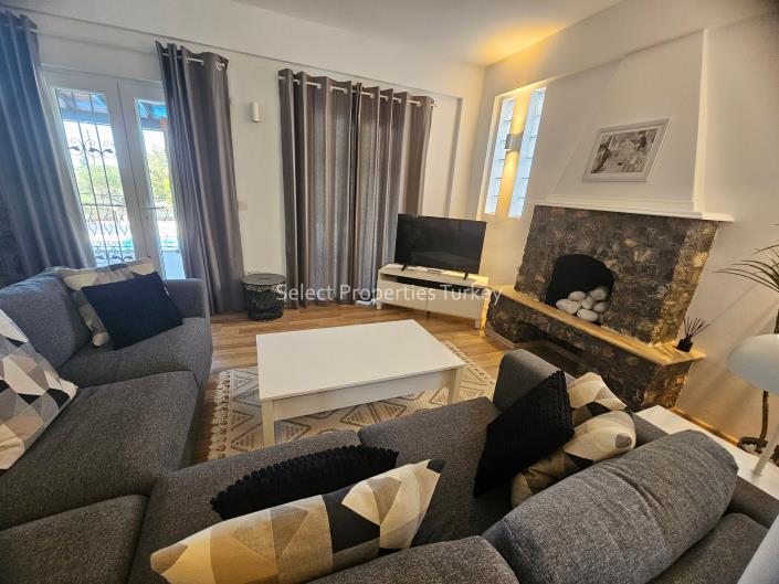 Image No.24-4 Bed Villa for sale