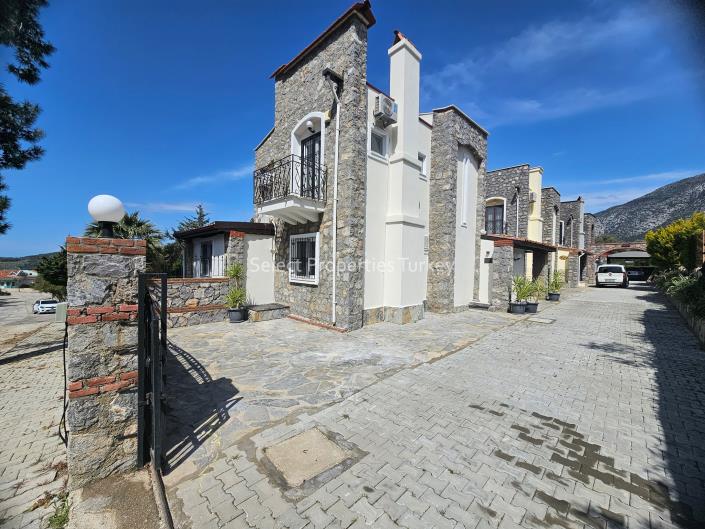 Image No.40-4 Bed Villa for sale