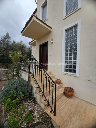 Image No.12-2 Bed Apartment for sale