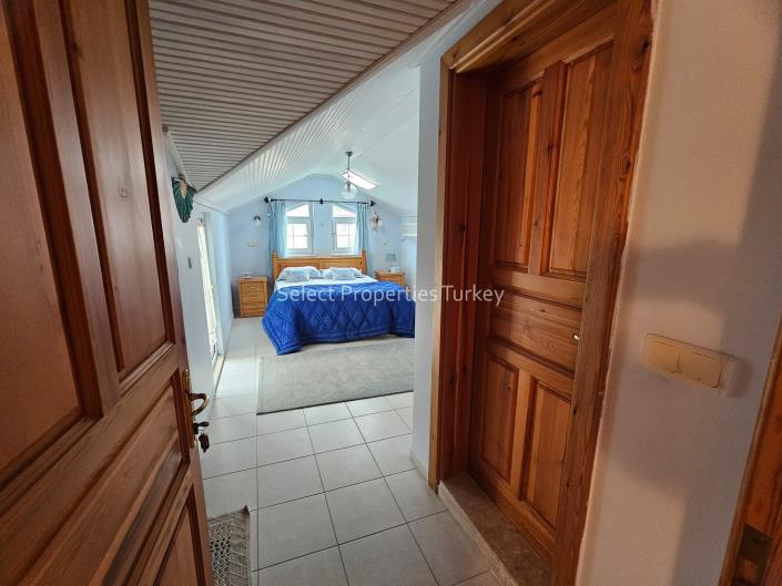 Image No.34-2 Bed Apartment for sale