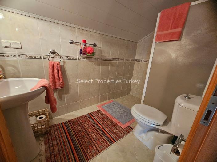 Image No.40-2 Bed Apartment for sale