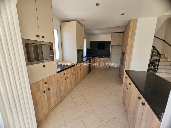 Image No.13-Maison / Villa de 4 chambres à vendre à Ovacik