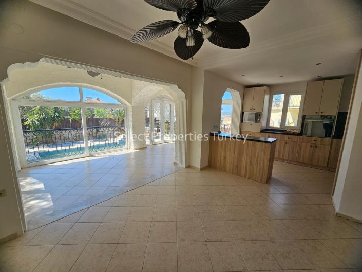 Image No.15-Maison / Villa de 4 chambres à vendre à Ovacik