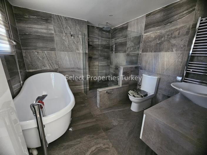 Image No.20-Maison / Villa de 4 chambres à vendre à Ovacik