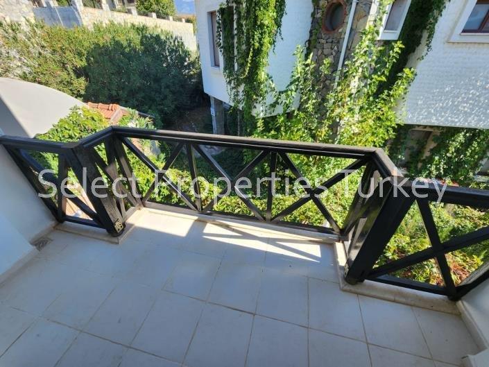 Image No.35-Villa / Détaché de 4 chambres à vendre à Seydiler