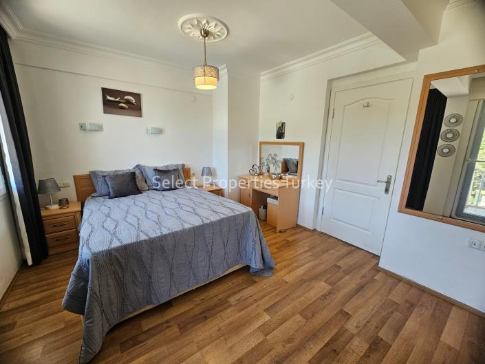 Image No.29-3 Bed Apartment for sale