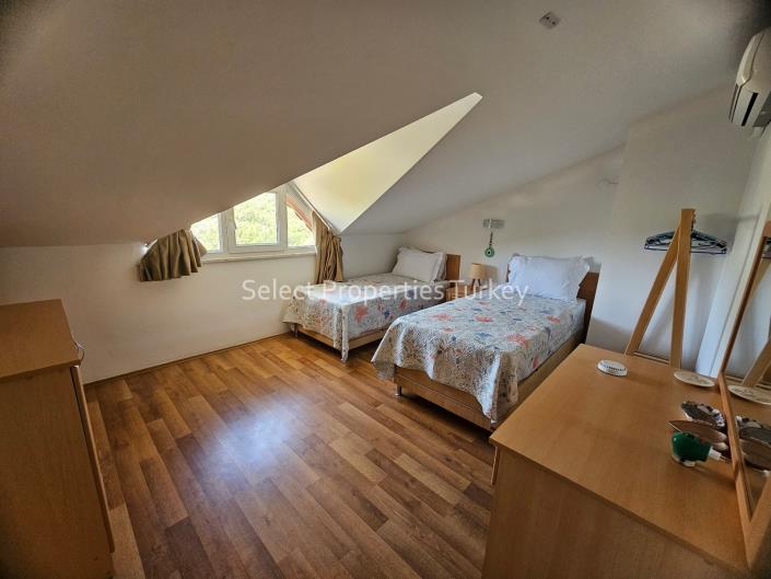 Image No.45-3 Bed Apartment for sale