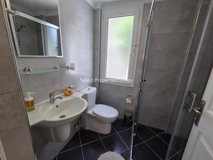 Image No.22-2 Bed Apartment for sale