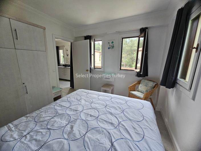 Image No.20-1 Bed Apartment for sale