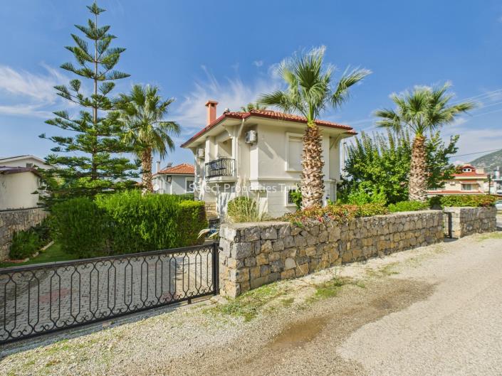 Image No.38-3 Bed Villa / Detached for sale