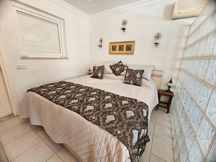 Image No.20-1 Bed Apartment for sale