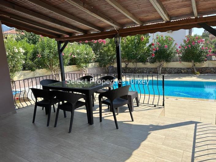Image No.14-2 Bed Villa for sale
