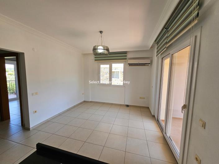 Image No.18-3 Bed Apartment for sale