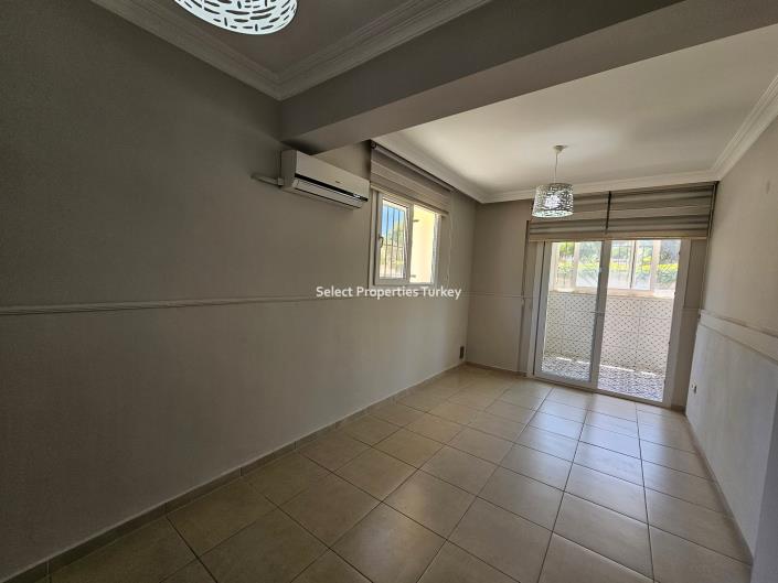 Image No.32-3 Bed Apartment for sale